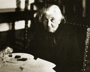 Katherina Breshkov-Breshuskay (zdjęcie w sepii)